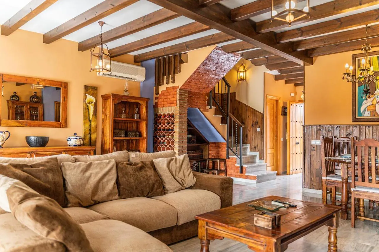 Villa Estilo Mediterranea Con Piscina, Jardin, Bbq Y Jacuzzi - Villa Bel Air Real Estepona