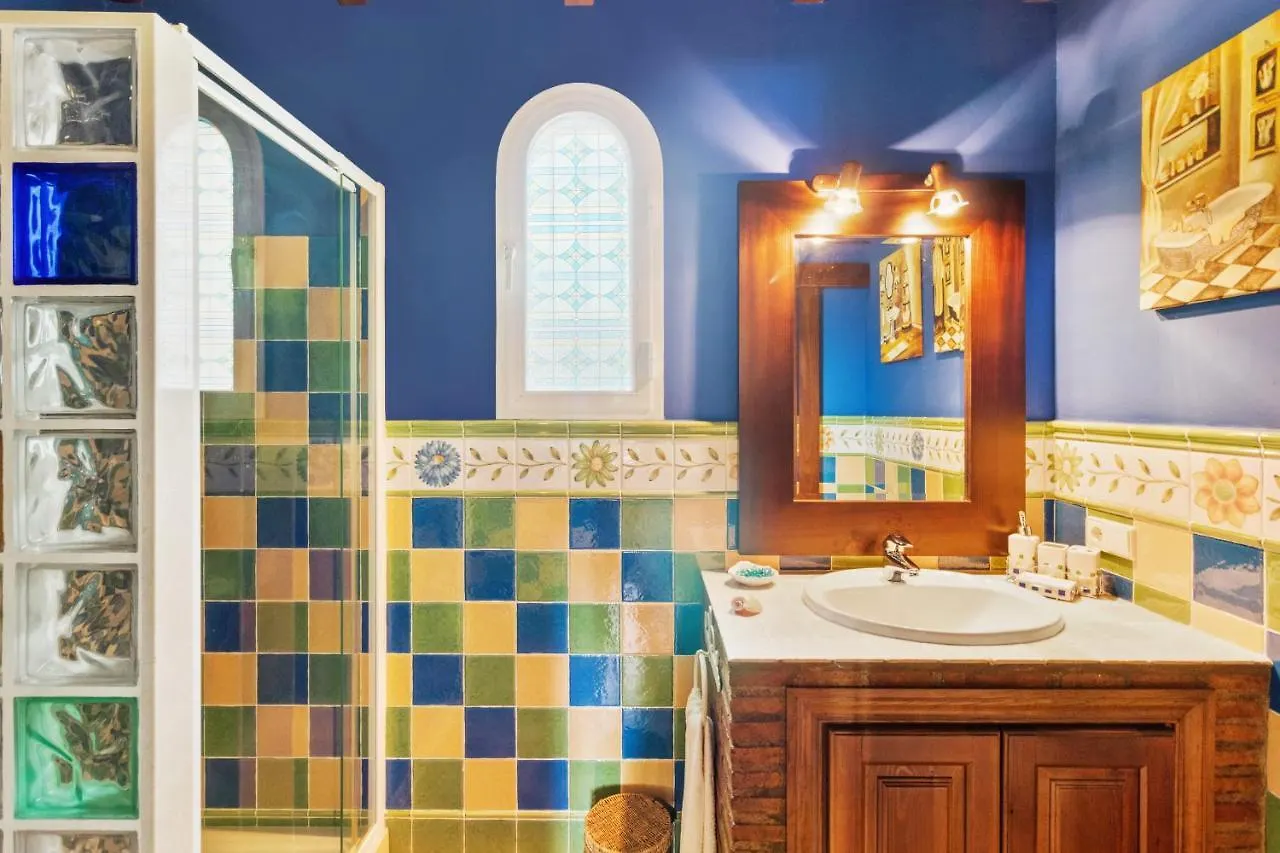 Villa Estilo Mediterranea Con Piscina, Jardin, Bbq Y Jacuzzi - Villa Bel Air Real Estepona 0*,