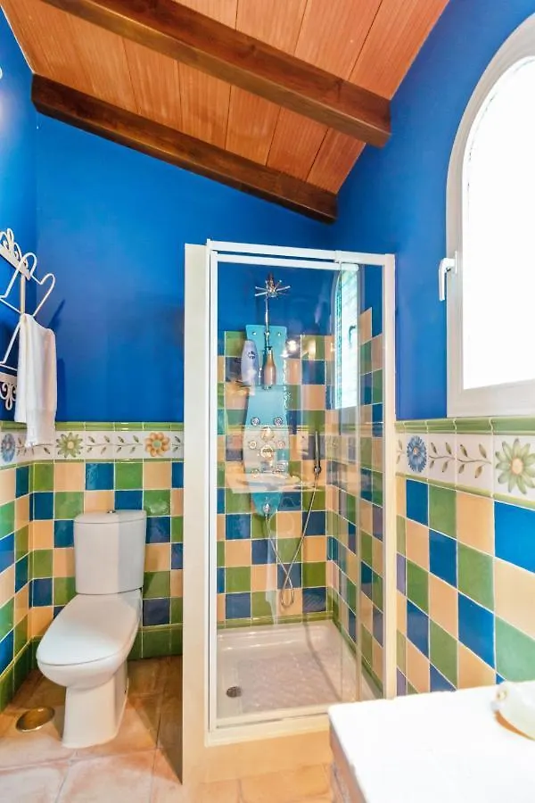 Villa Estilo Mediterranea Con Piscina, Jardin, Bbq Y Jacuzzi - Villa Bel Air Real Estepona 0*,  Spain